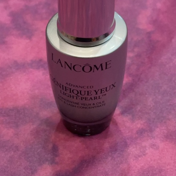 ADVANCED
GÉNIFIQUE YEUX
LIGHT-PEARI™ - Picture 2 of 4